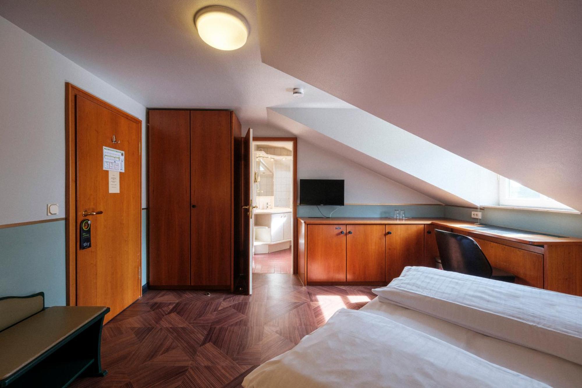 וזל Hotel Haus Duden מראה חיצוני תמונה
