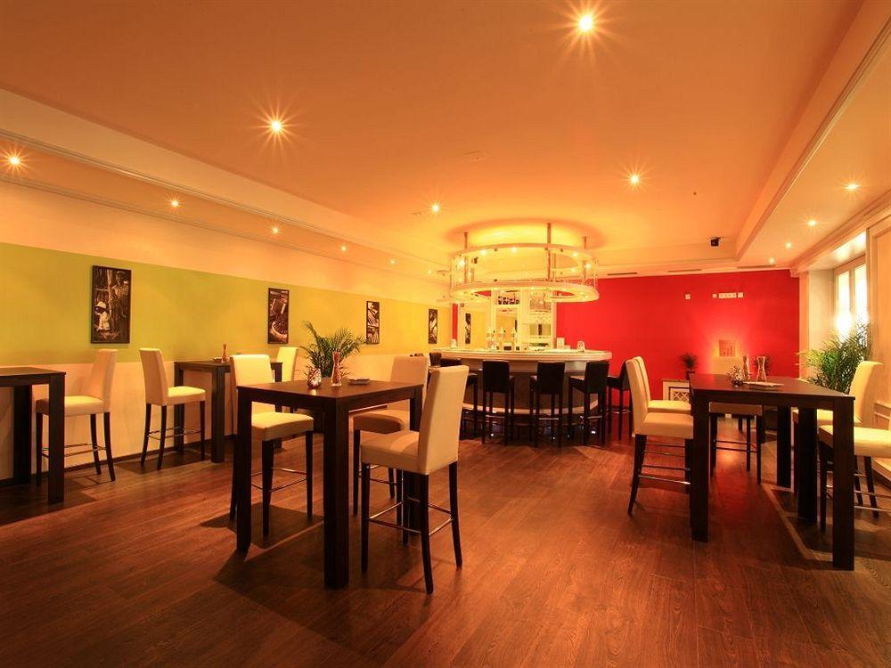 וזל Hotel Haus Duden מראה חיצוני תמונה